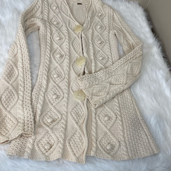 Free People Cotton Cream Ivory Cable Knit Sweater - Picture 2 of 14